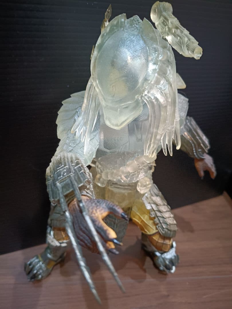 m*6様 AVP フィギュア 3体セット（エイリアン・プレデター・プレデリアン）
