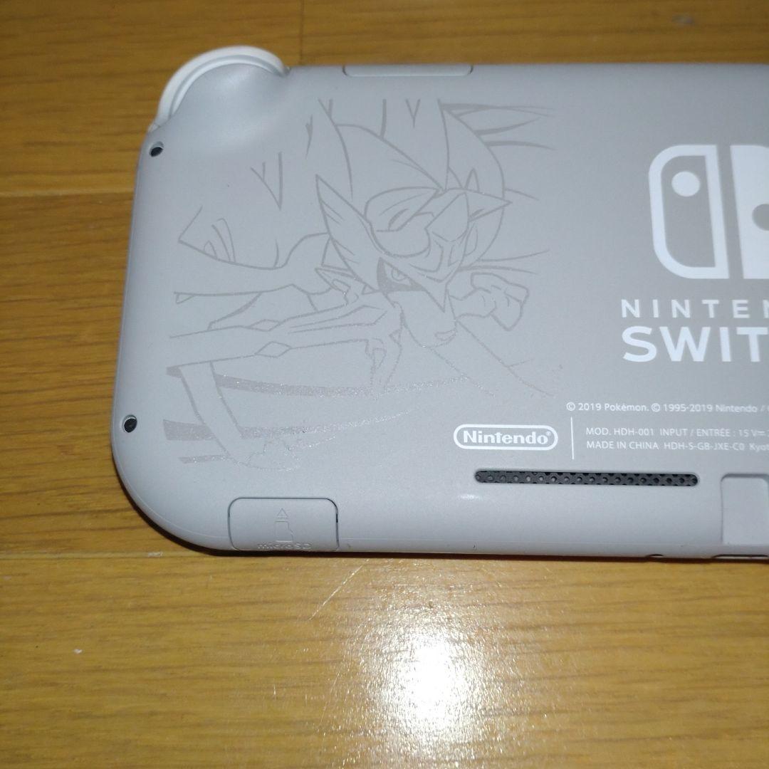 Switch Lite ポケモン　限定版