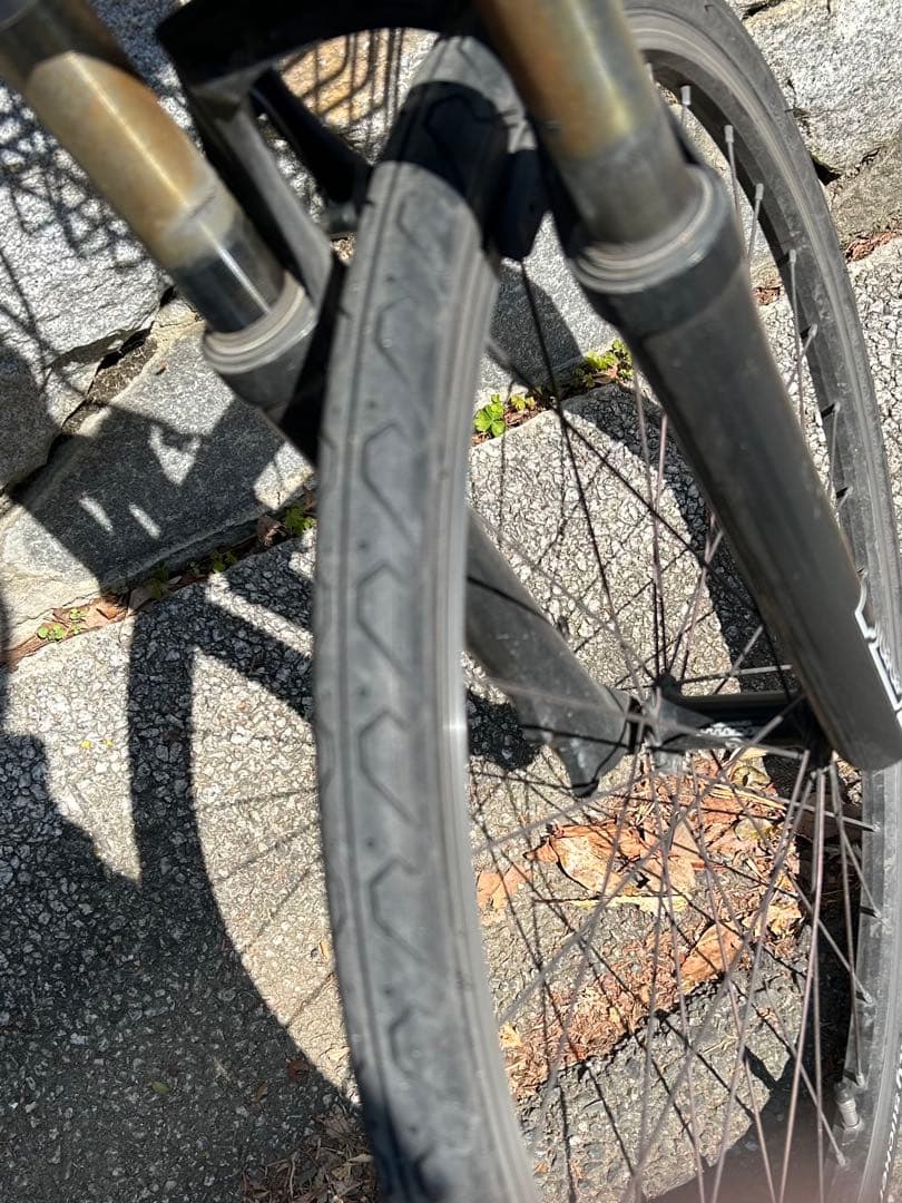 Cannondale F300 タイヤ交換街乗り用