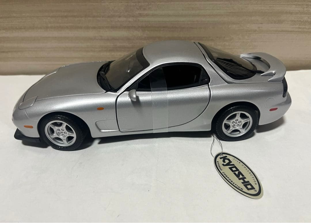 京商 1/18 MAZDA RX-7 R-Handle 7009S シルバー