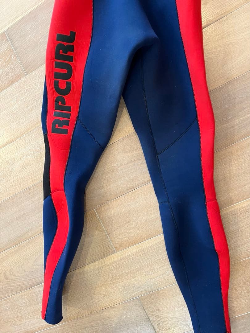 Rip Curl フルスーツ ネイビー/レッド　春秋用　ハンガー付き