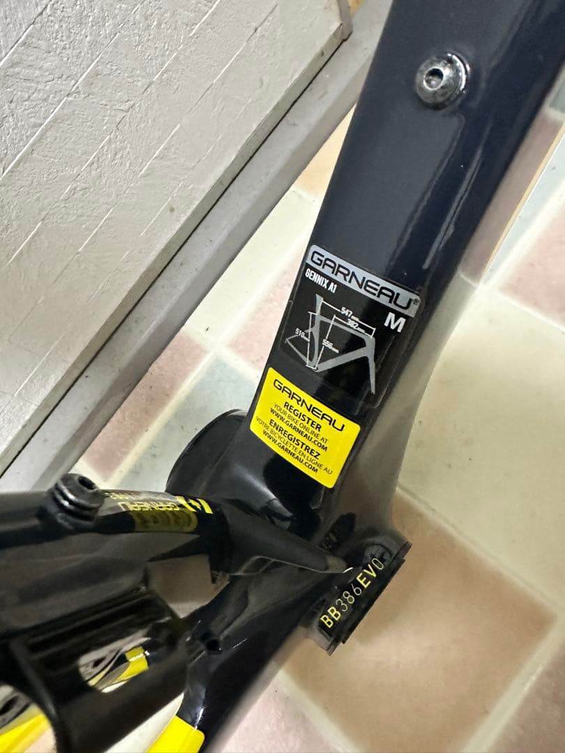 【マル 】GARNEAU GENNIX A1 ロードバイクフレーム 黒/黄