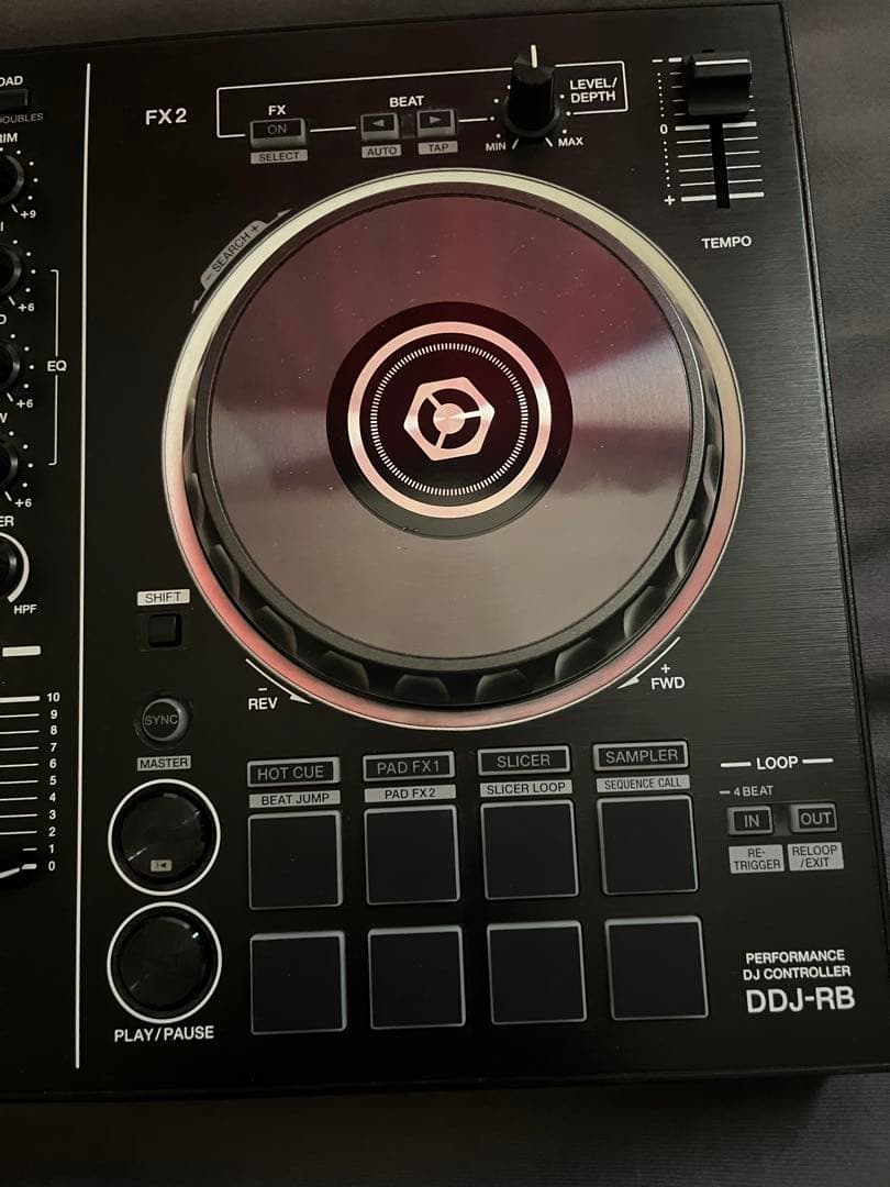 ユ