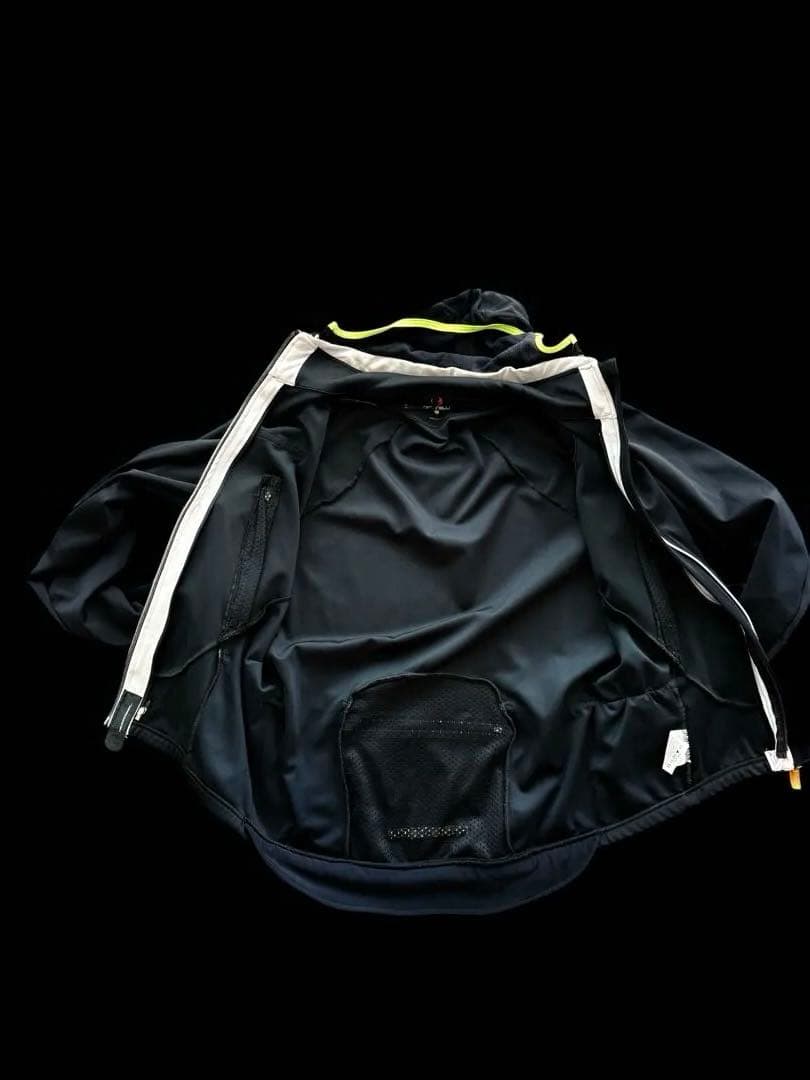 ウェア castelli Insolito Radiation Jacket