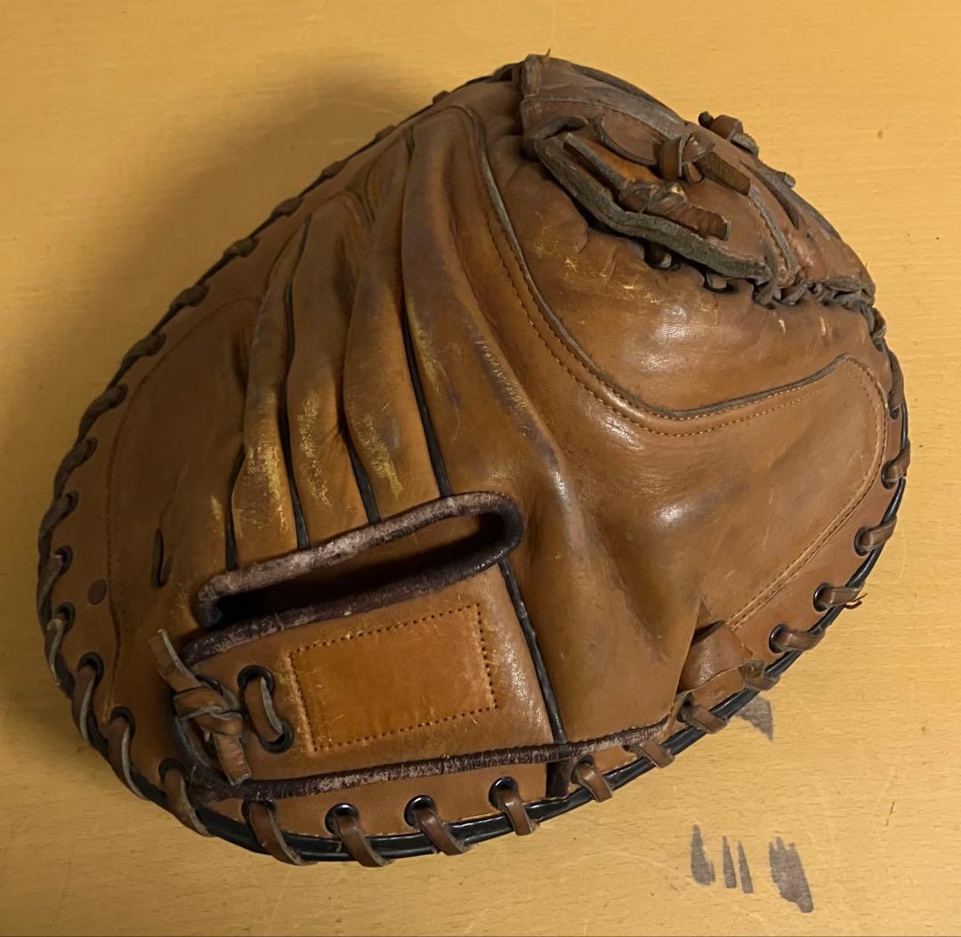 ①【野球グローブ】グローブ　ミット　4個まとめ売り　ヴィンテージ