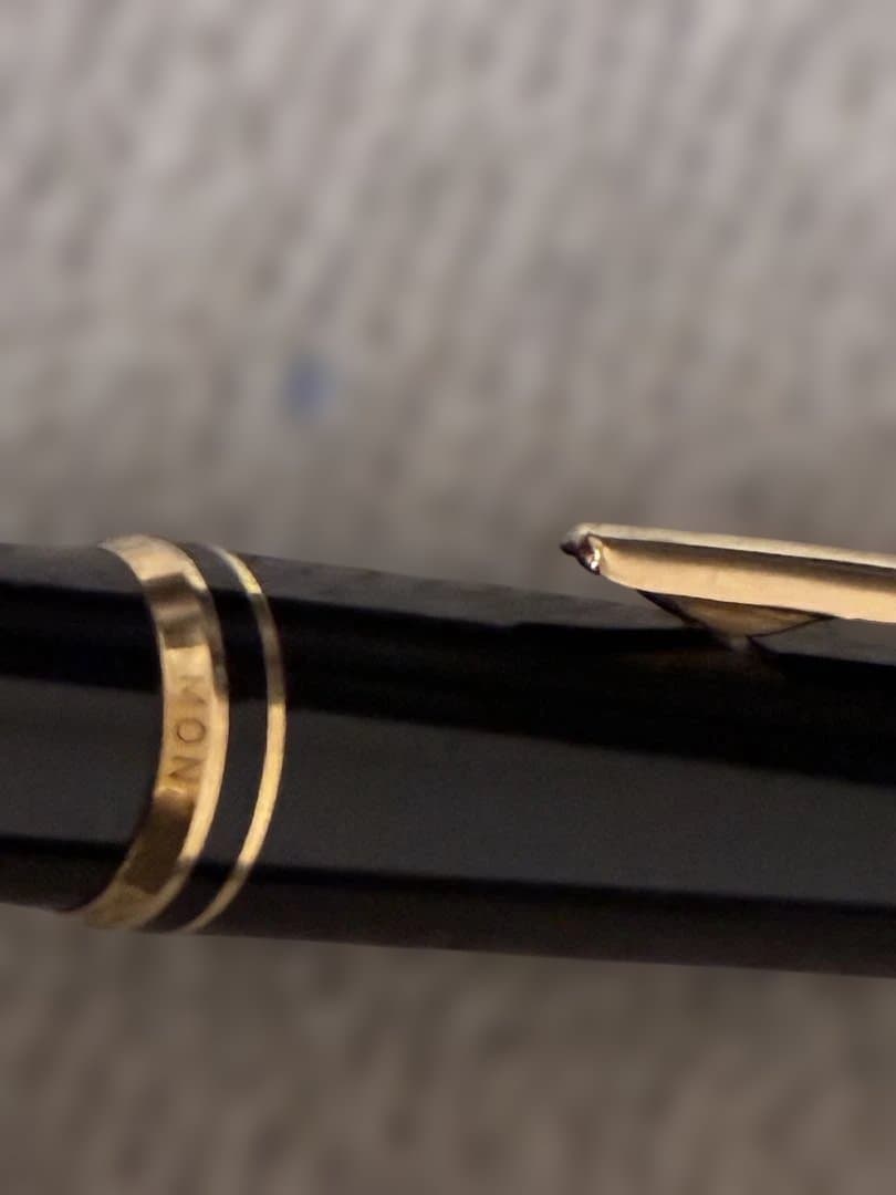 ◾️MONT BLANC モンブラン◾️ハンマートリガー式ボールペン◾️黒／金◾️