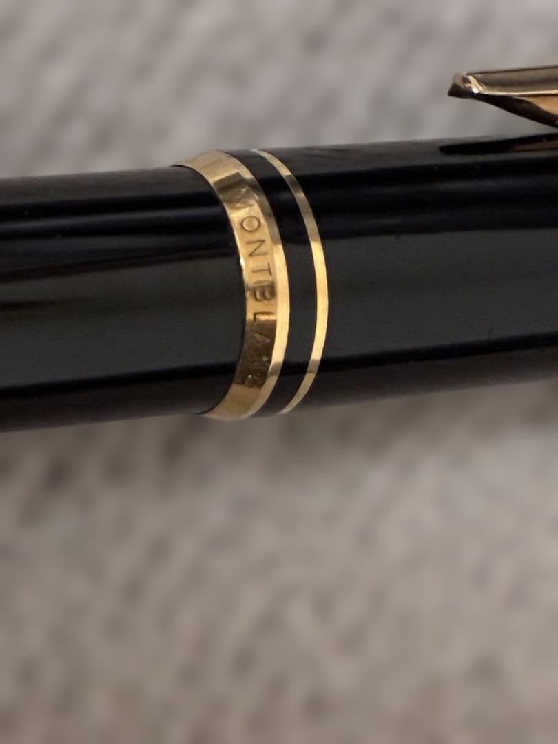 ◾️MONT BLANC モンブラン◾️ハンマートリガー式ボールペン◾️黒／金◾️