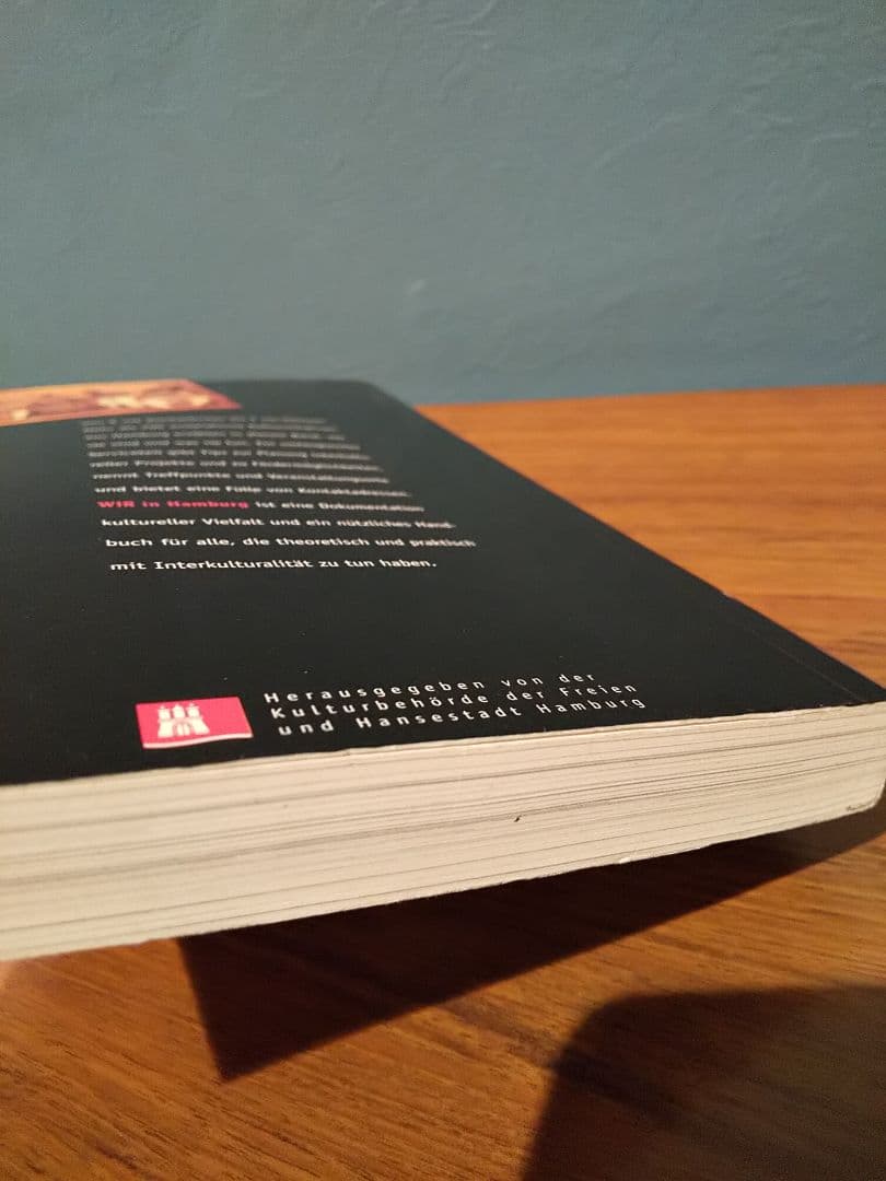 〈洋書〉Wir in Hamburg：世界中からの文化的取り組み