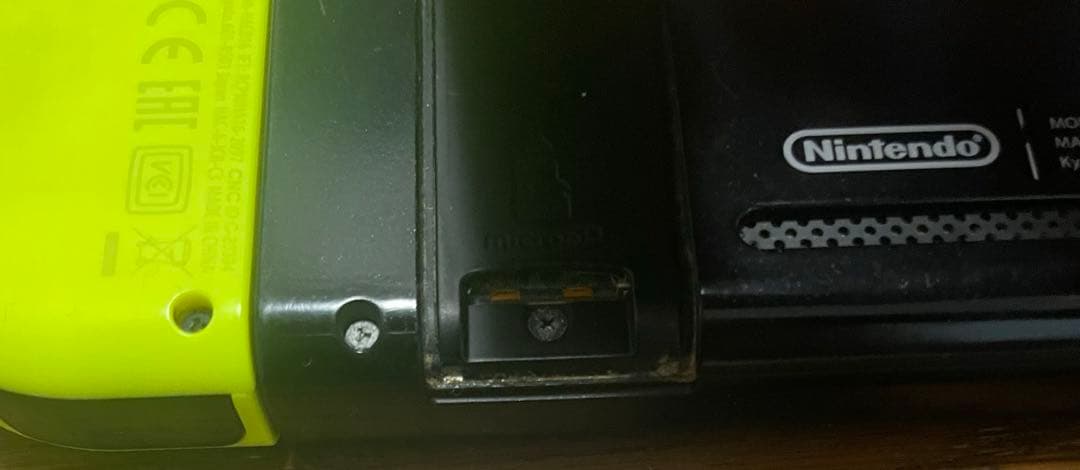 Nintendo Switch 青/黄 ジャンク品