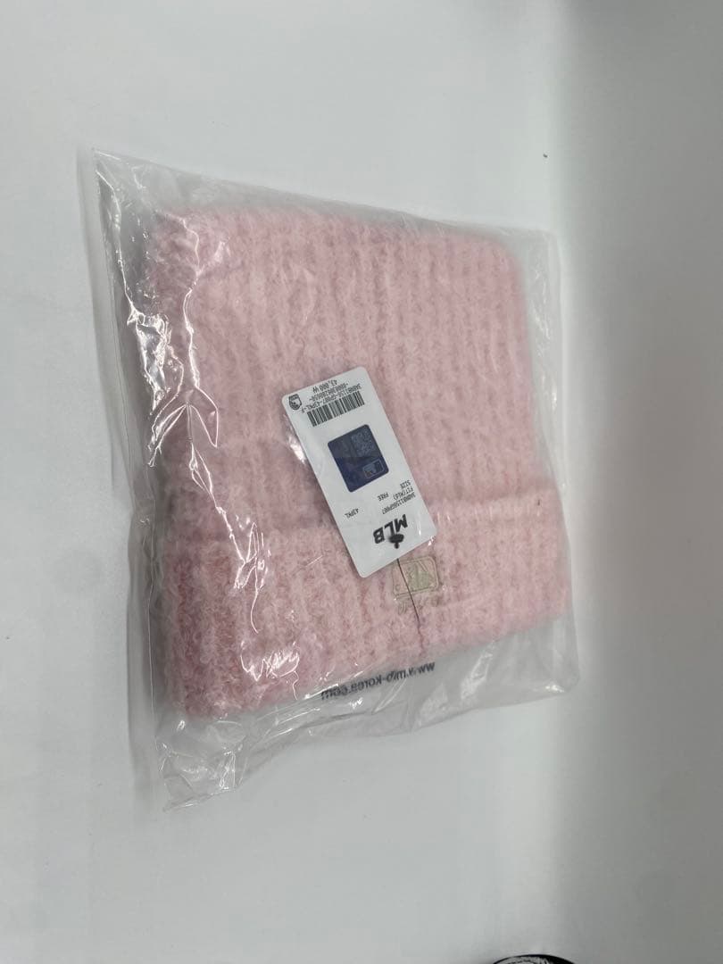 韓国限定　カリナ着用　MLB Korea　 猫耳 ニット帽 karina ピンク