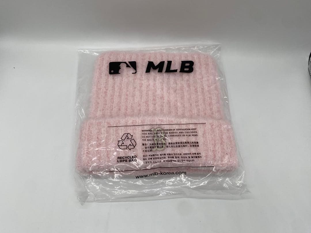 韓国限定　カリナ着用　MLB Korea　 猫耳 ニット帽 karina ピンク