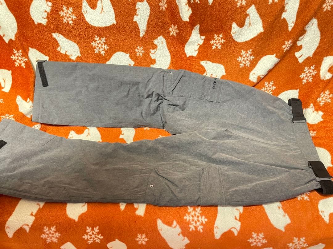 【入手困難】未使用 メガバス サーモスーツ 上下スーツ レッド 極暖 防寒
