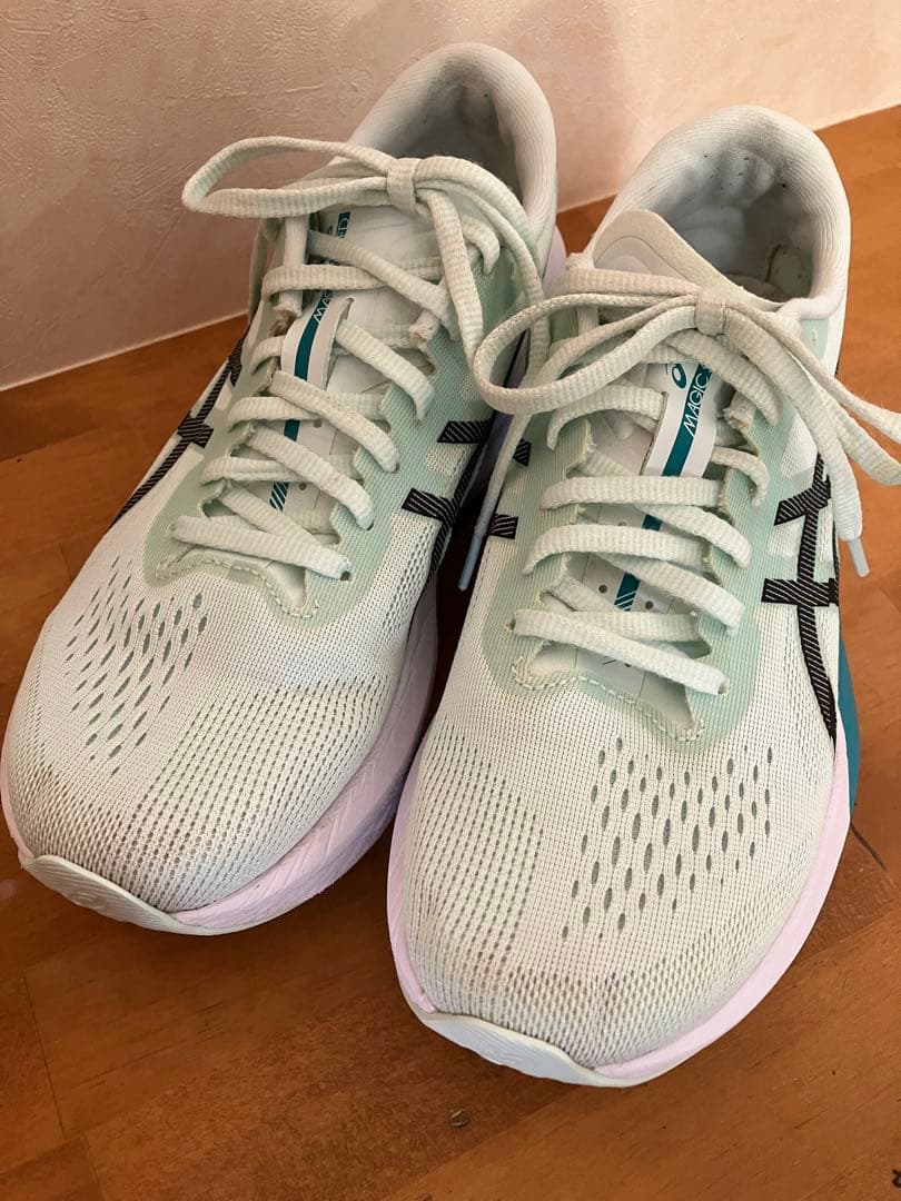 美品　ASICS magic speed 4 woman 24.5 カーボン