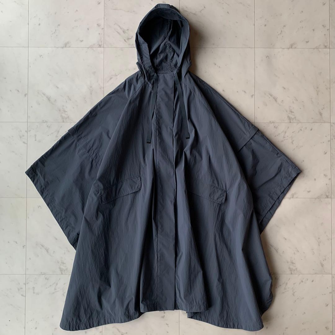 美品　アンタイトル　タフタポンチョ　パッカブルポンチョ　撥水加工　洗える　グレー