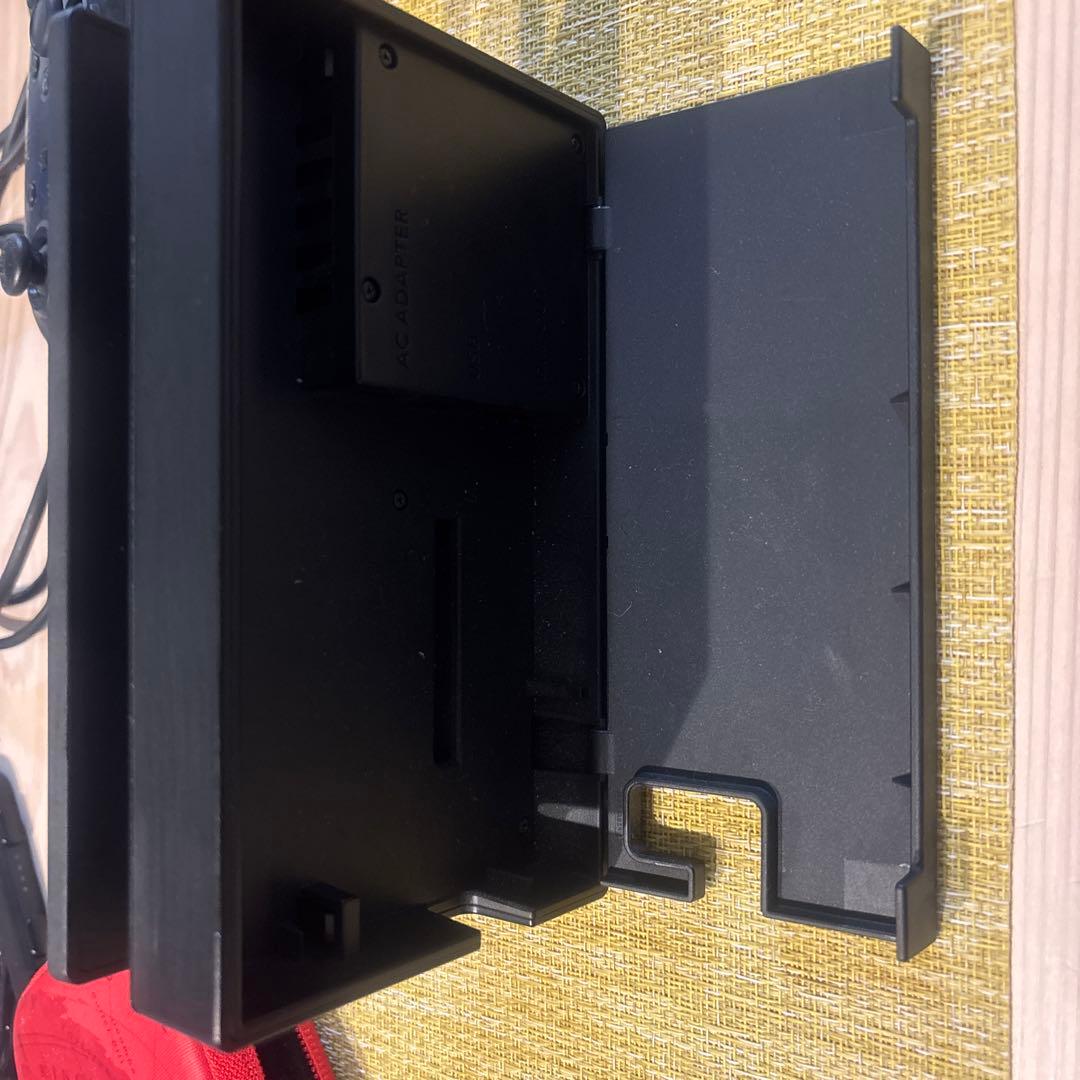Nintendo Switch 本体 赤/黒 プロコン付　箱無し