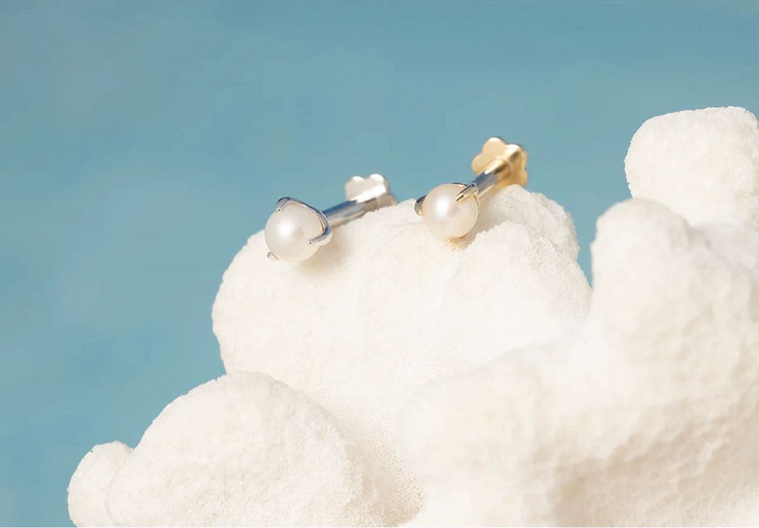 14Kソリッドゴールド 片耳　淡水パールフラットバックピアスJ&co.