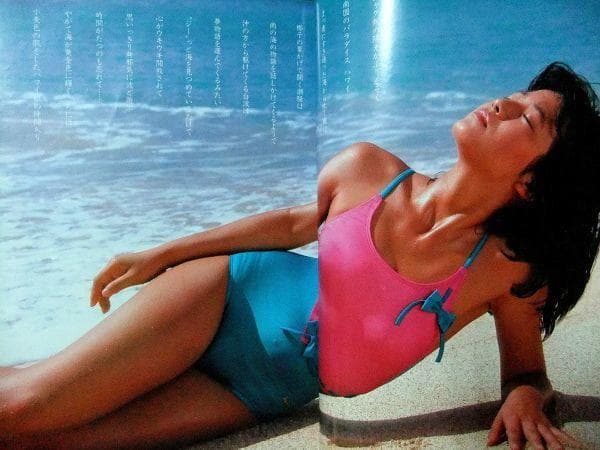 昭和59石川秀美 (水着) 河合奈保子(水着)岡田有希子 柏原 聖子・中森明菜