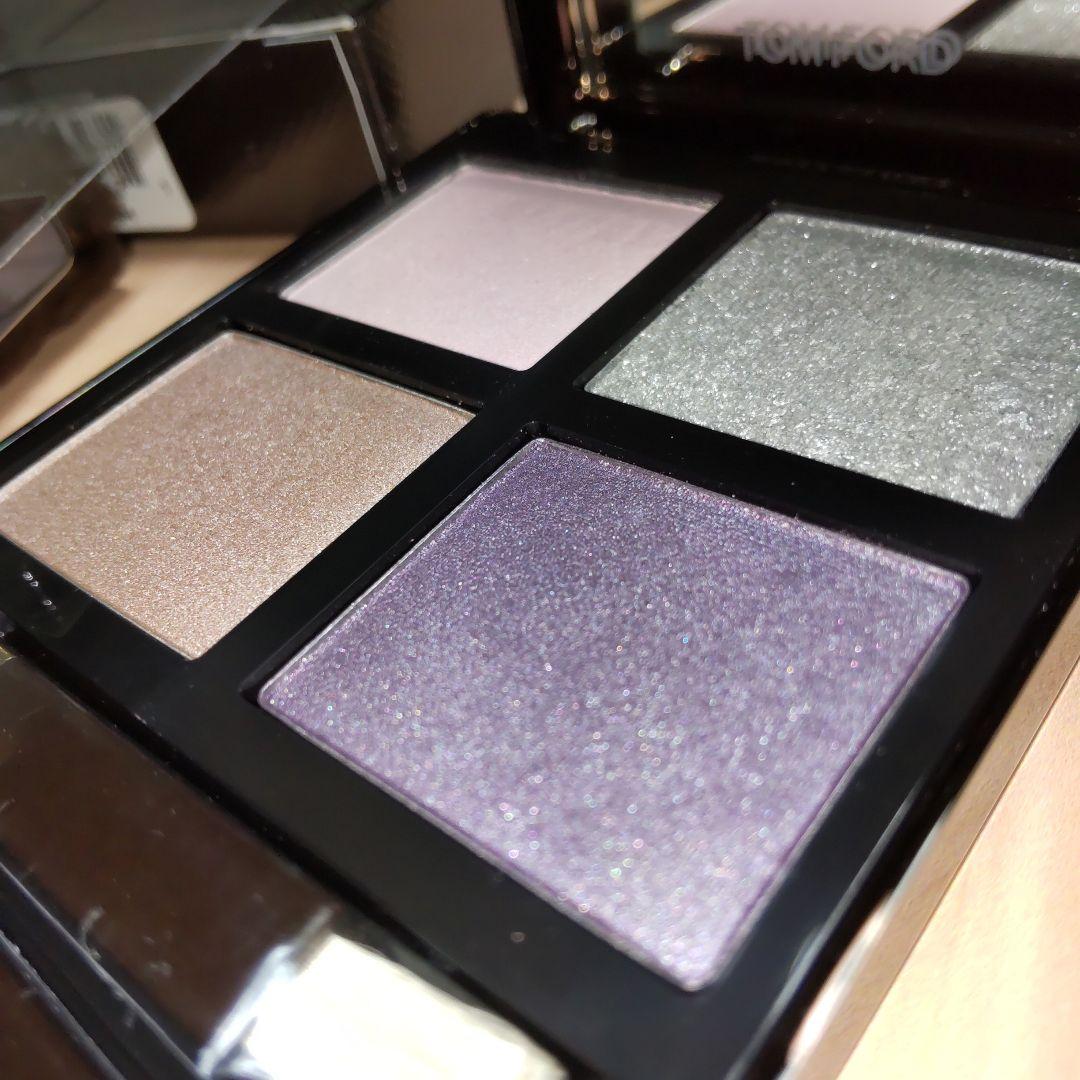 【美品】レア TOM FORD アイ カラー クォード 22 ライラックドリーム