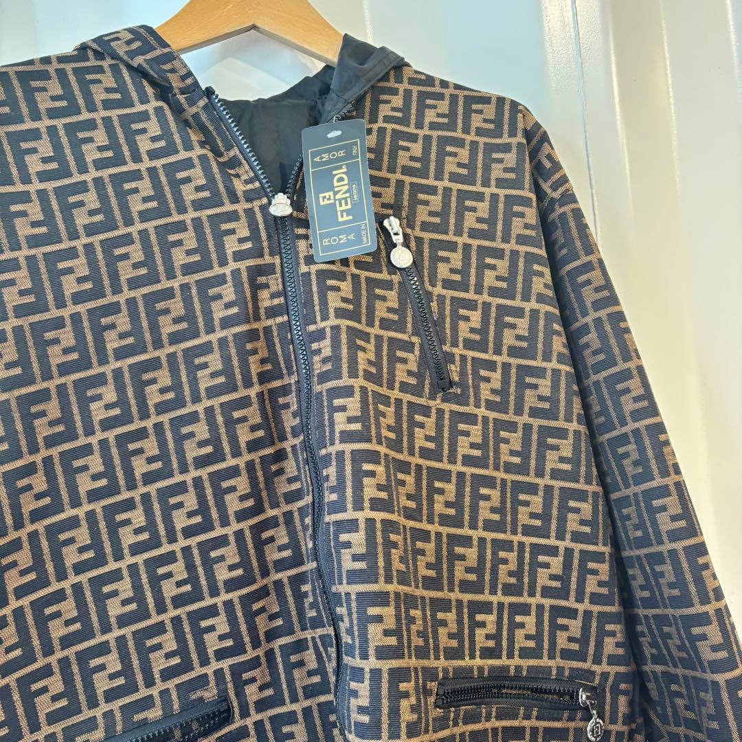 old FENDI フェンディ　reversible jacket タグ付き
