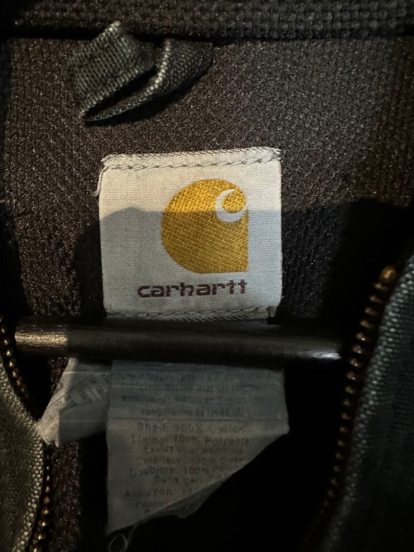 Carhartt カーハートアクティブジャケット Mサイズ