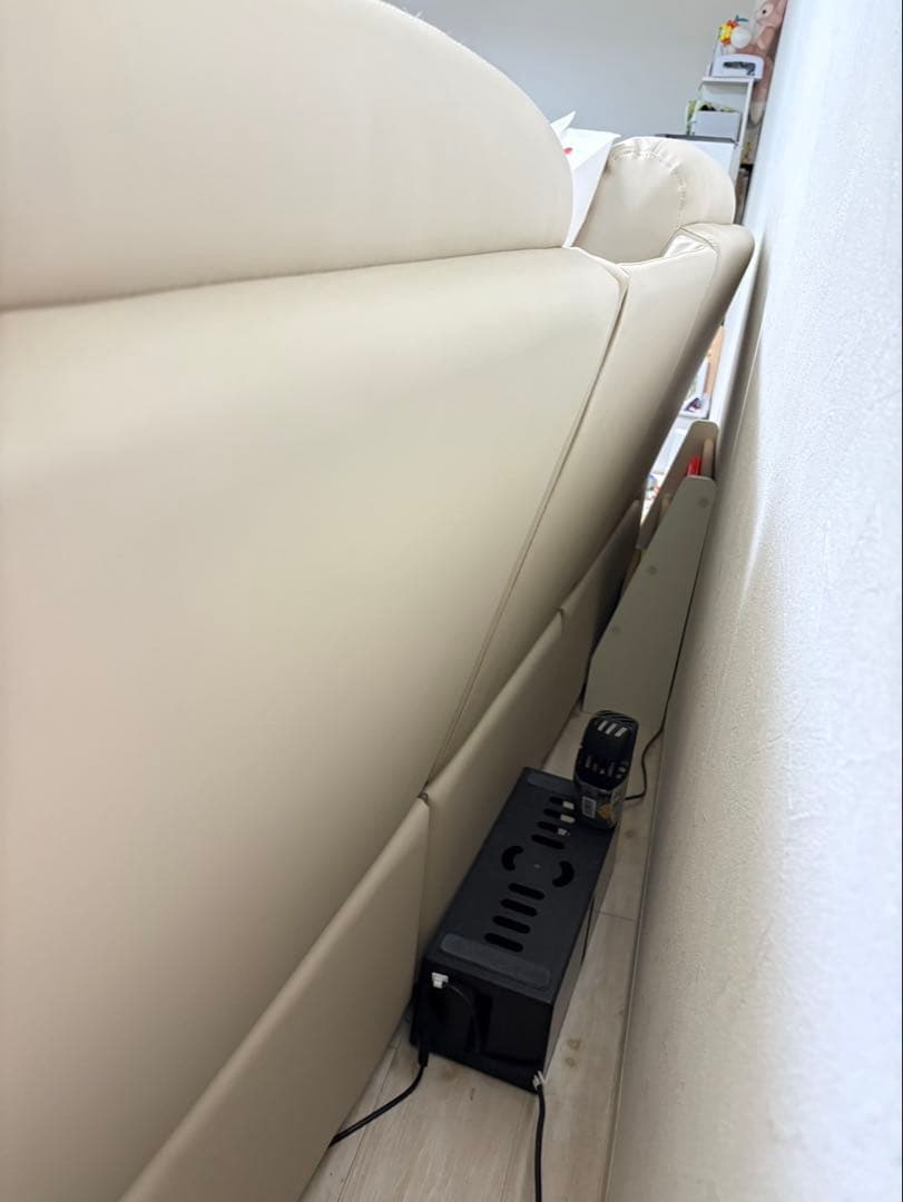 電動合皮テーブル付きリクライニングソファ Nビリーバ 抗ウイルスNシールドBE