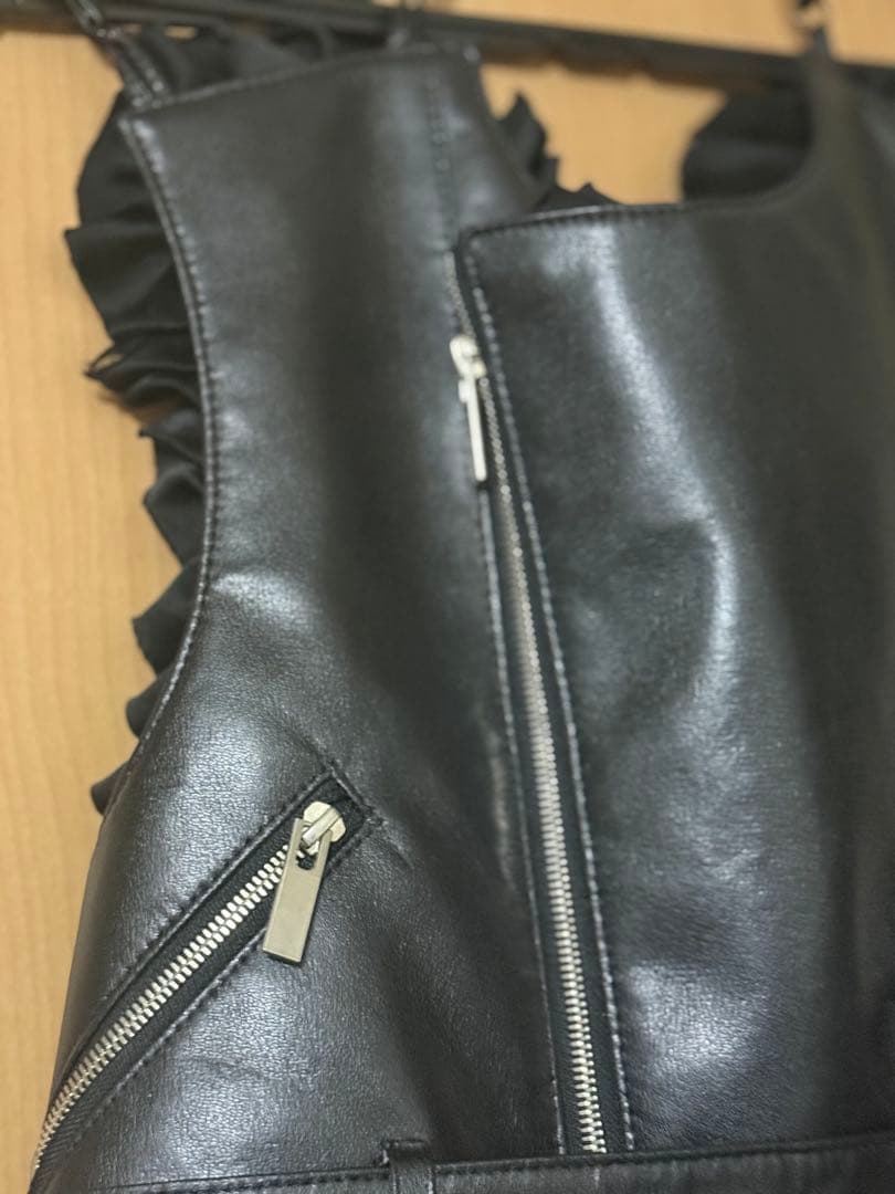 美品！！Noir Kei Ninomiya ライダース風ビスチェ
