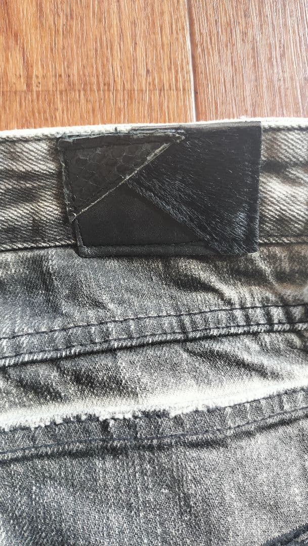 ウォッシュ加工 グレー スブーツカットジーンズ 44