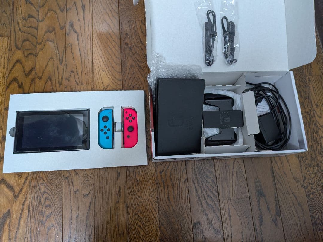 Nintendo Switch 本体 ネオンブルー/ネオンレッド　任天堂スイッチ