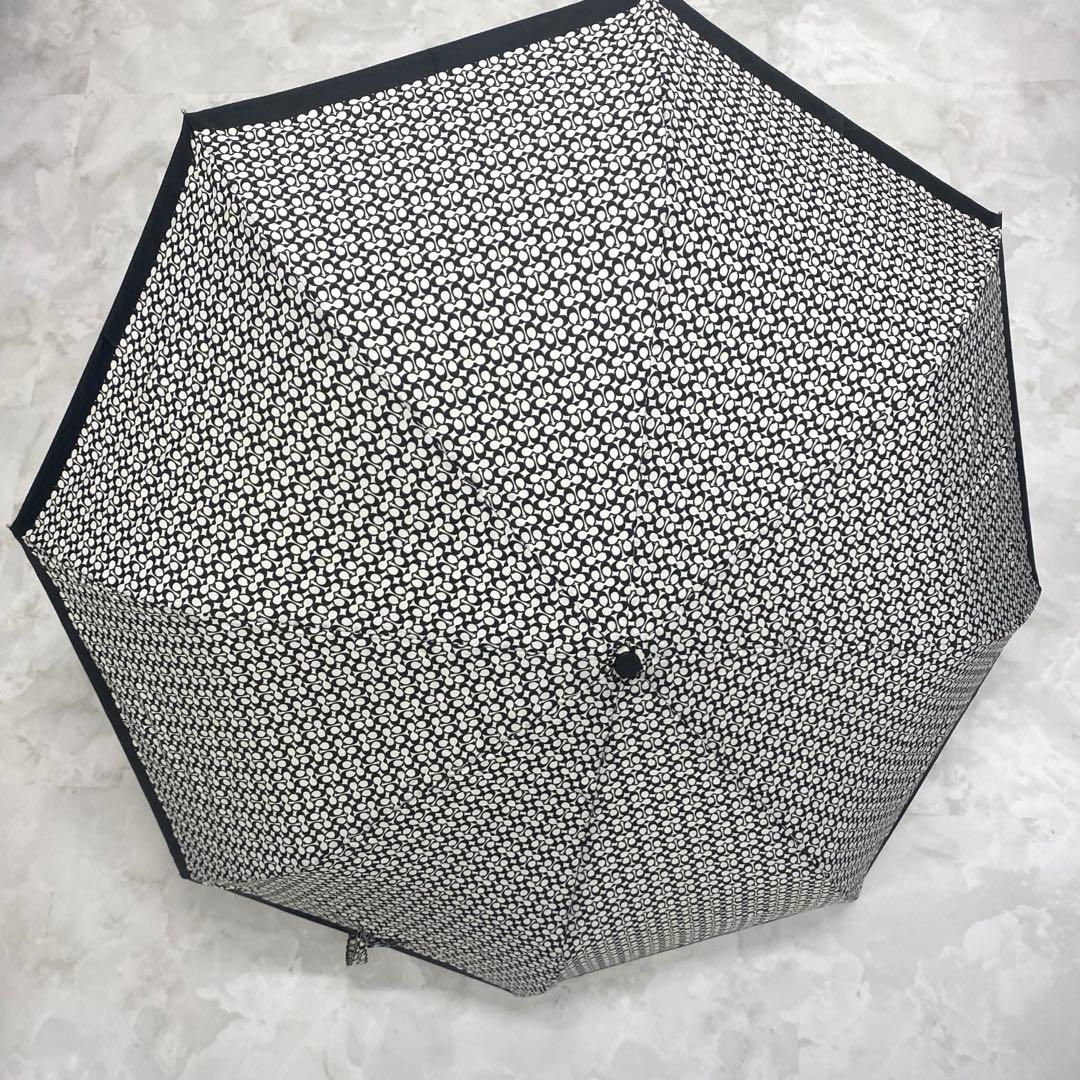 新品✨COACH コーチ 折り畳み傘 シグネチャー 雨傘　ブラック　上品