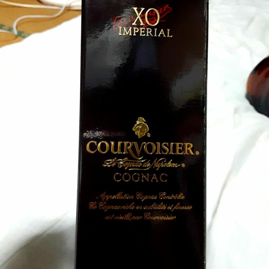 COURVOISIER XO IMPERIAL コニャック 700ml 40度