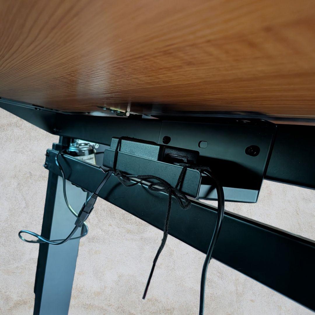 極美品 ERGOMAKER エルゴメーカー 電動昇降デスク 110×60