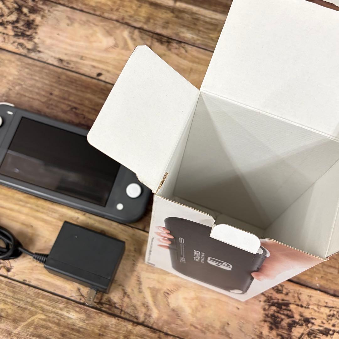 【動作品】　Nintendo Switch Lite グレー　ACアダプター