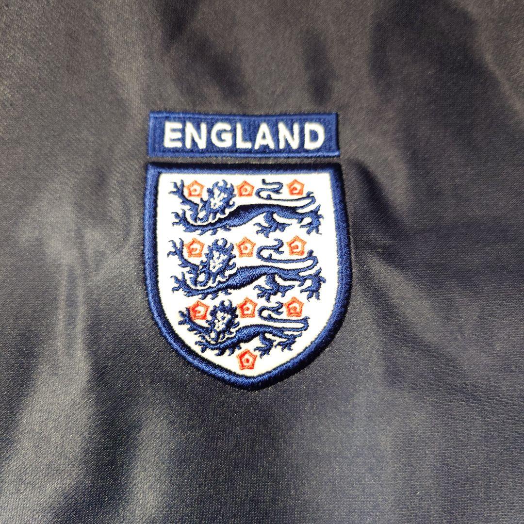 アンブロ（Umbro）製イングランド代表トレーニングシャツ