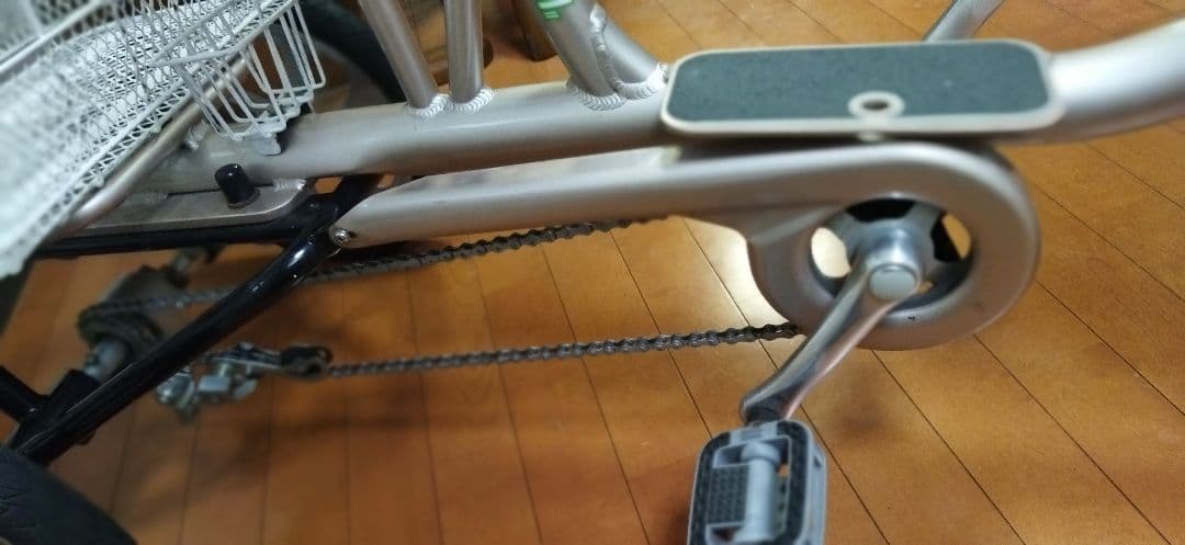 専用送料込み【ノーパンクタイヤ】四輪自転車クークル 三輪自転車