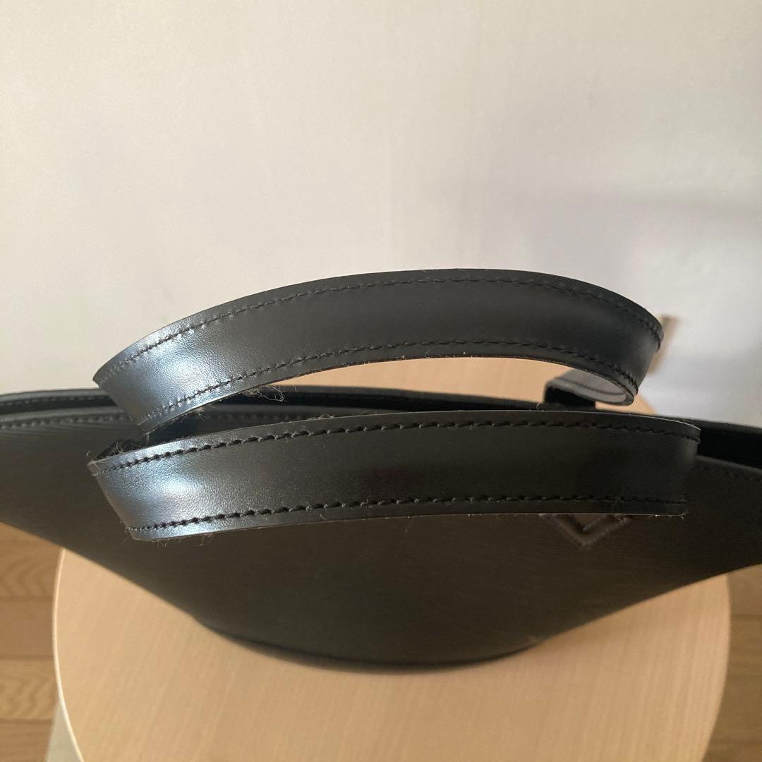 LOUIS VUITTON エピサンジャック