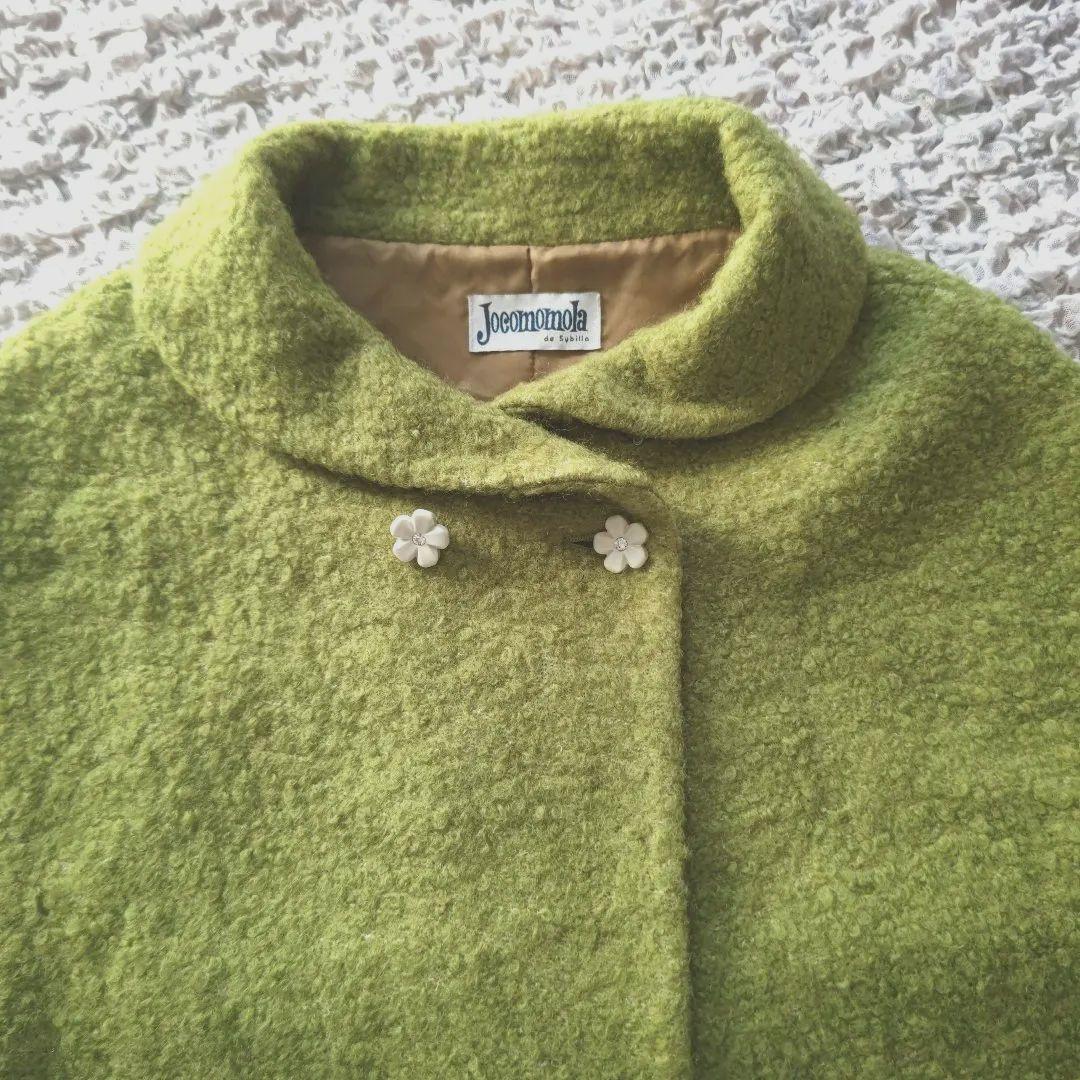 ✨美品✨ホコモモラ　ウール混　花ボタン　ビジュー　ケープ　グリーン　サイズ40