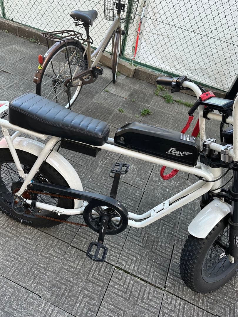 FLOW BIKE 自転車　電動自転車