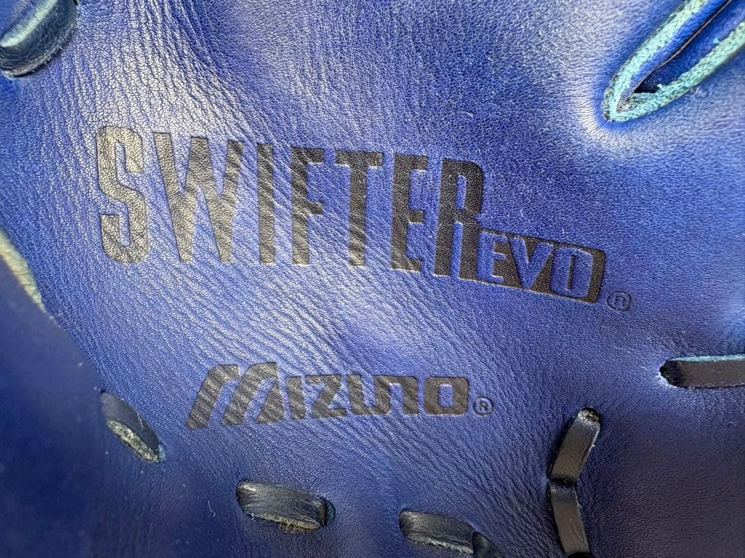 【超希少・極美品】ミズノ ビューリーグ 軟式グローブ 青 Swifter Evo