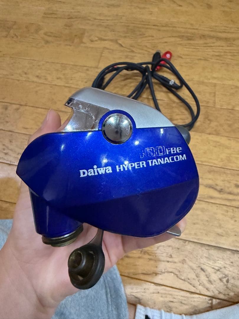 ダイワ　ハイパータナコン400fbe コード付き