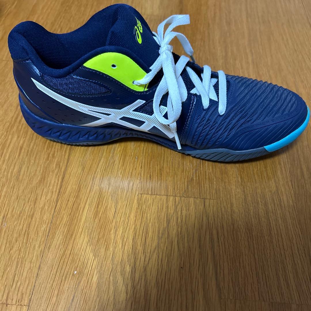 asics バレーボールシューズ ネイビー/イエロー　26.5cm