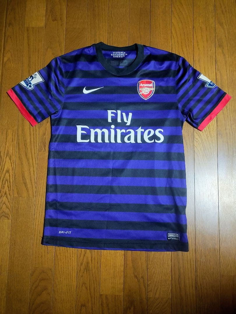【処分】サッカー　レプリカ　ユニフォーム　Mサイズ相当　5点セット　日本代表