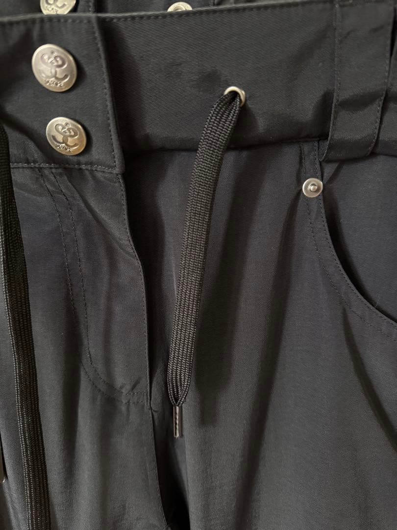 【新品】SCAPE CELES PNT レディースウェア　パンツ　スノーボード