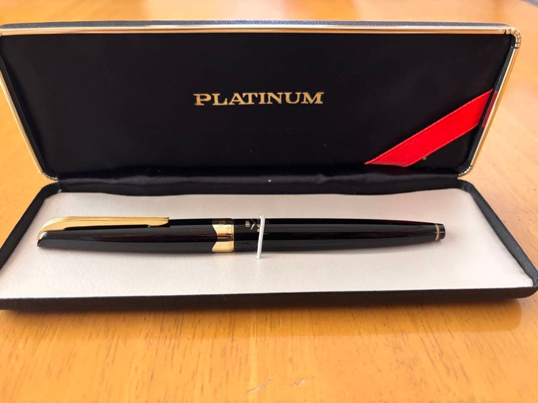 PLATINUM 万年筆 P-300 ペン先18K