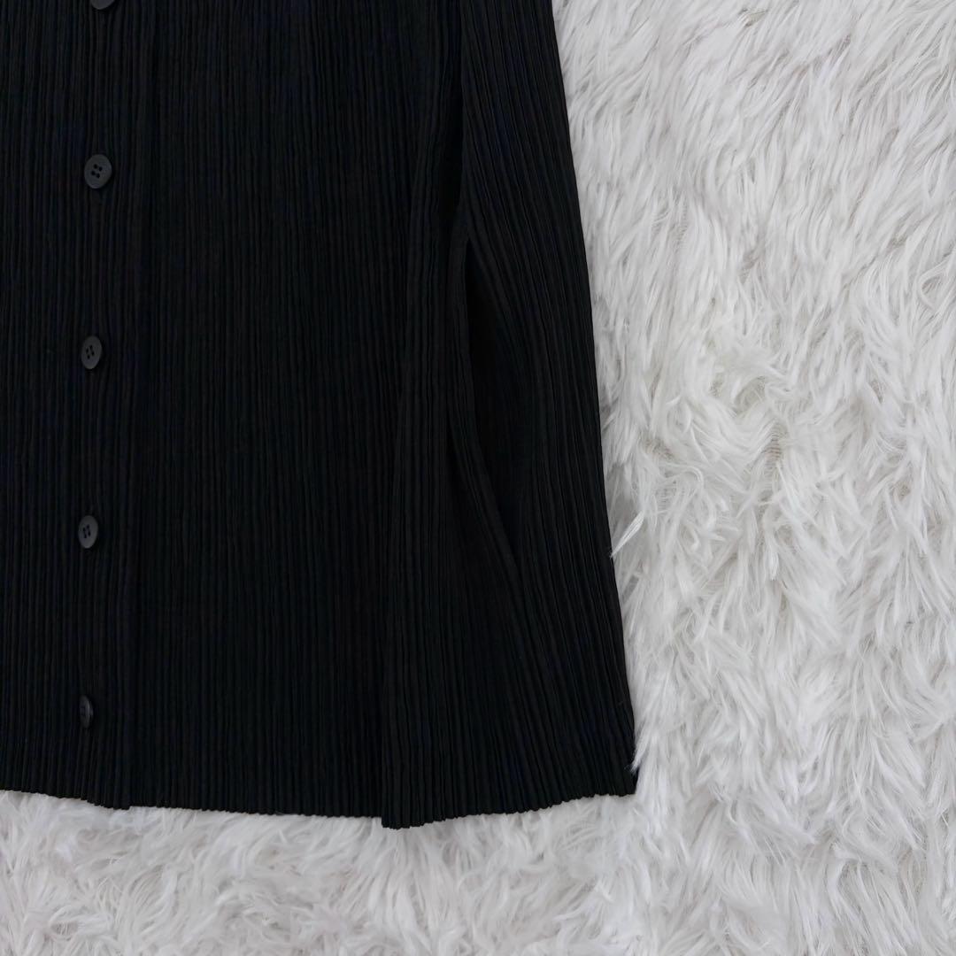 【レディース】日本製 ISSEY MIYAKE プリーツベスト 黒 2表記