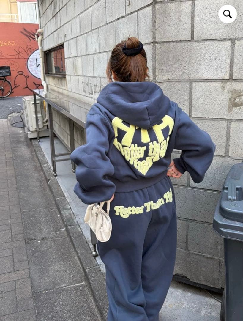 HTH ジップパーカー