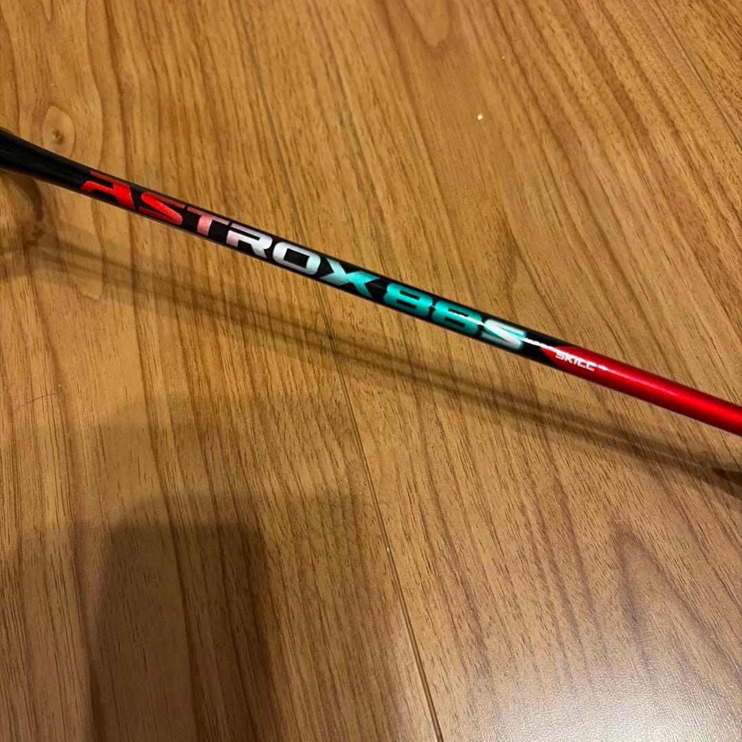 バドミントンラケット　アストロクス88S ジャンク品