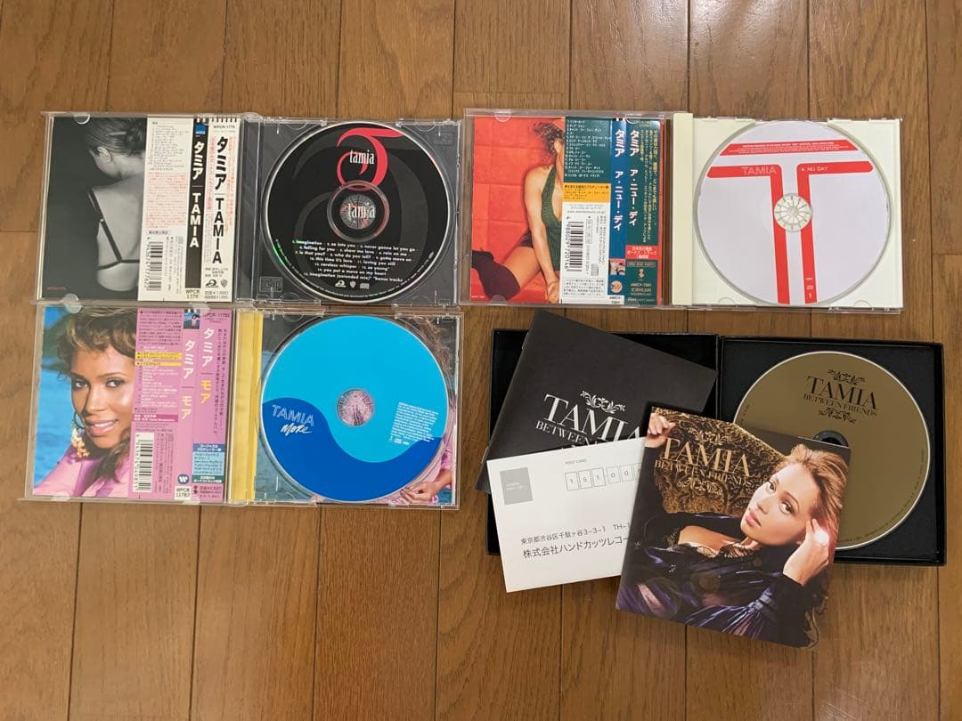 タミア　CDの税表示テレコ表示　ミスプリント　国内版アルバム　4枚　非売品あり