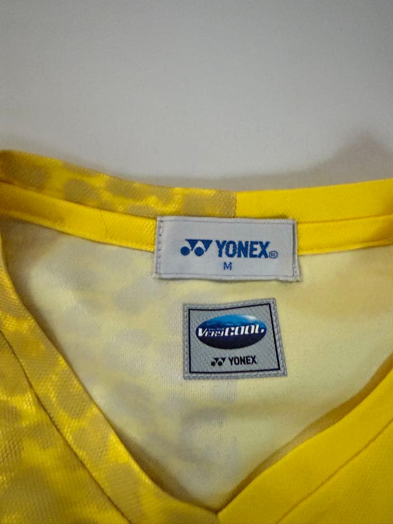 YONEX TONAMI ノースリーブウェア