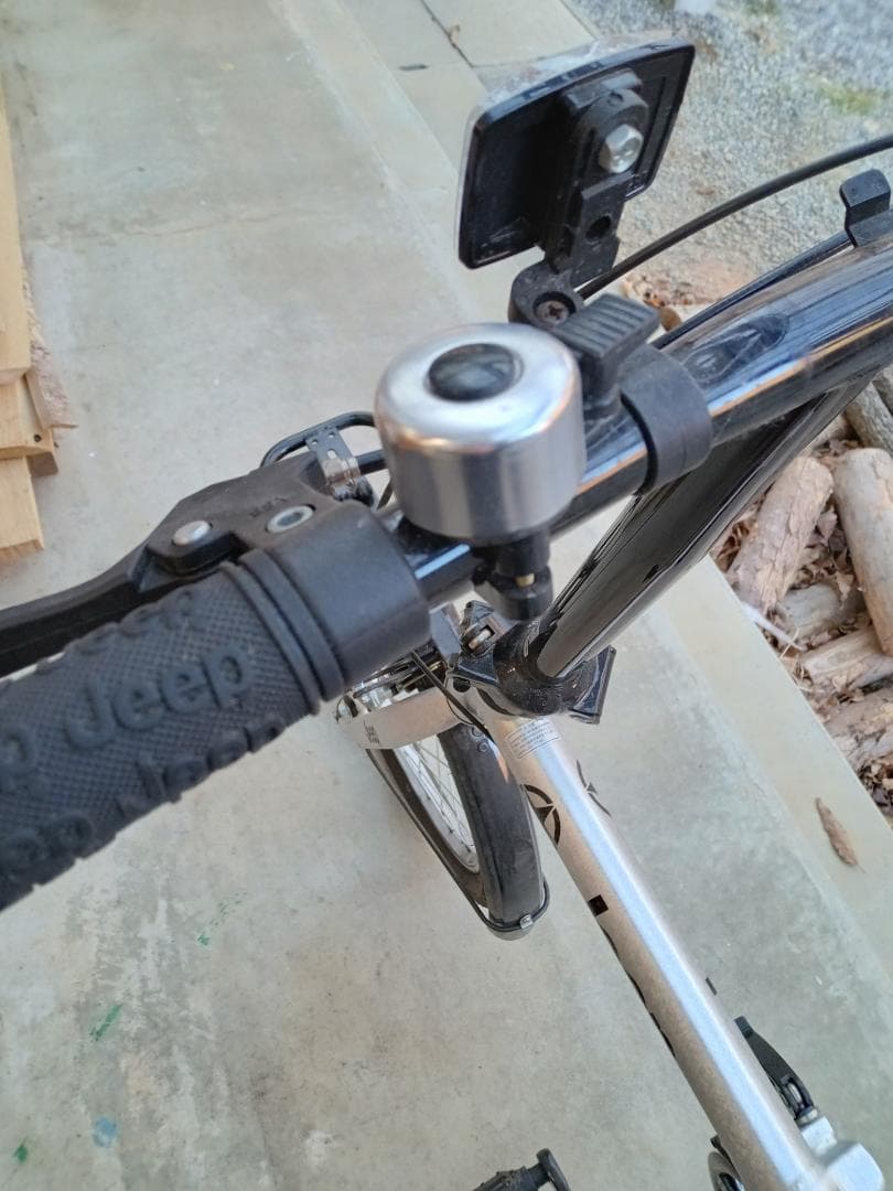 できるだけ引き取りで　JEEP　折りたたみ式自転車　6段 切り替え