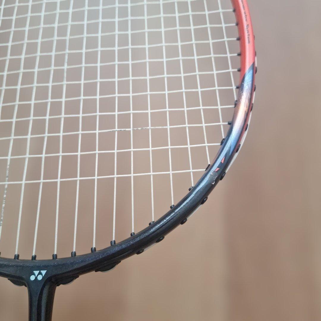YONEX　ASTROX 77 PRO バドミントンラケット